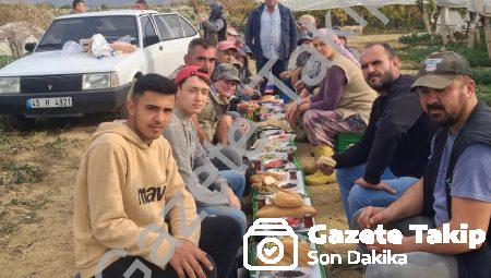 Sarıgöllü Tüccardan İşçilerine Vefa: Bağ Bozumu Sofrası Kuruldu
