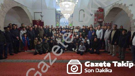 Kütahya’da Gençler Secdede Buluştu: Vali’den Altın Öğütler