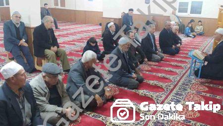 Mutaflar Camii’nde Sabah Namazı: Cemaat Tek Yürek Oldu