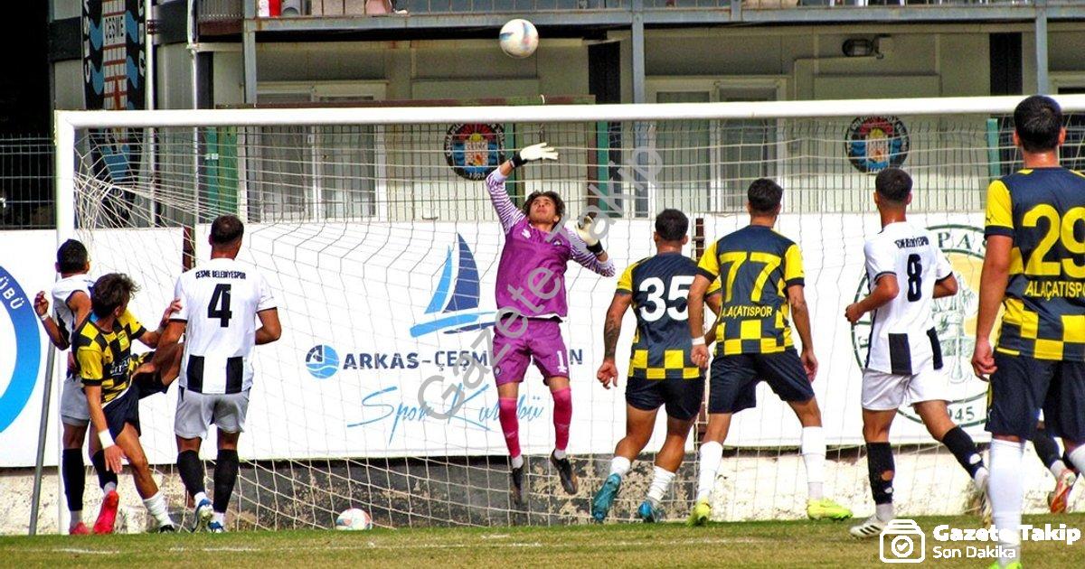 "Çeşme Derbisinde Nefesler Tutuldu: Sahadan Gol Sesi Çıkmadı" başlıklı haber için fotorealistik, pro