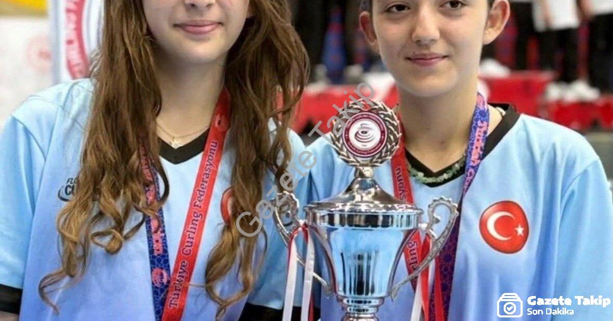 "Köyceğizli İki Sporcu Floor Curling Milli Takım Kampında" başlıklı haber için fotorealistik, profes
