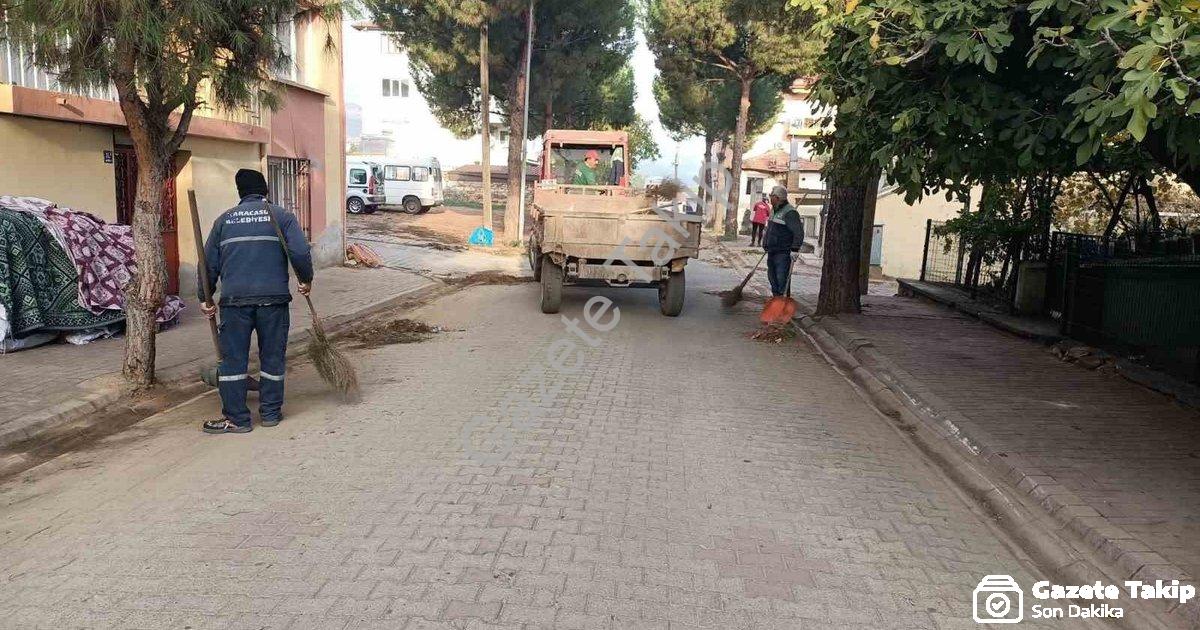 "Karacasu’da Çevre Temizliği Seferberliği: Ekipler Yoğun Mesai Harcıyor" başlıklı haber için fotorea