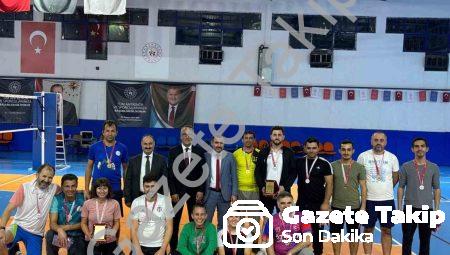 Denizli’de Anlamlı Etkinlik: Öğretmenler Dostluk Maçında Buluştu